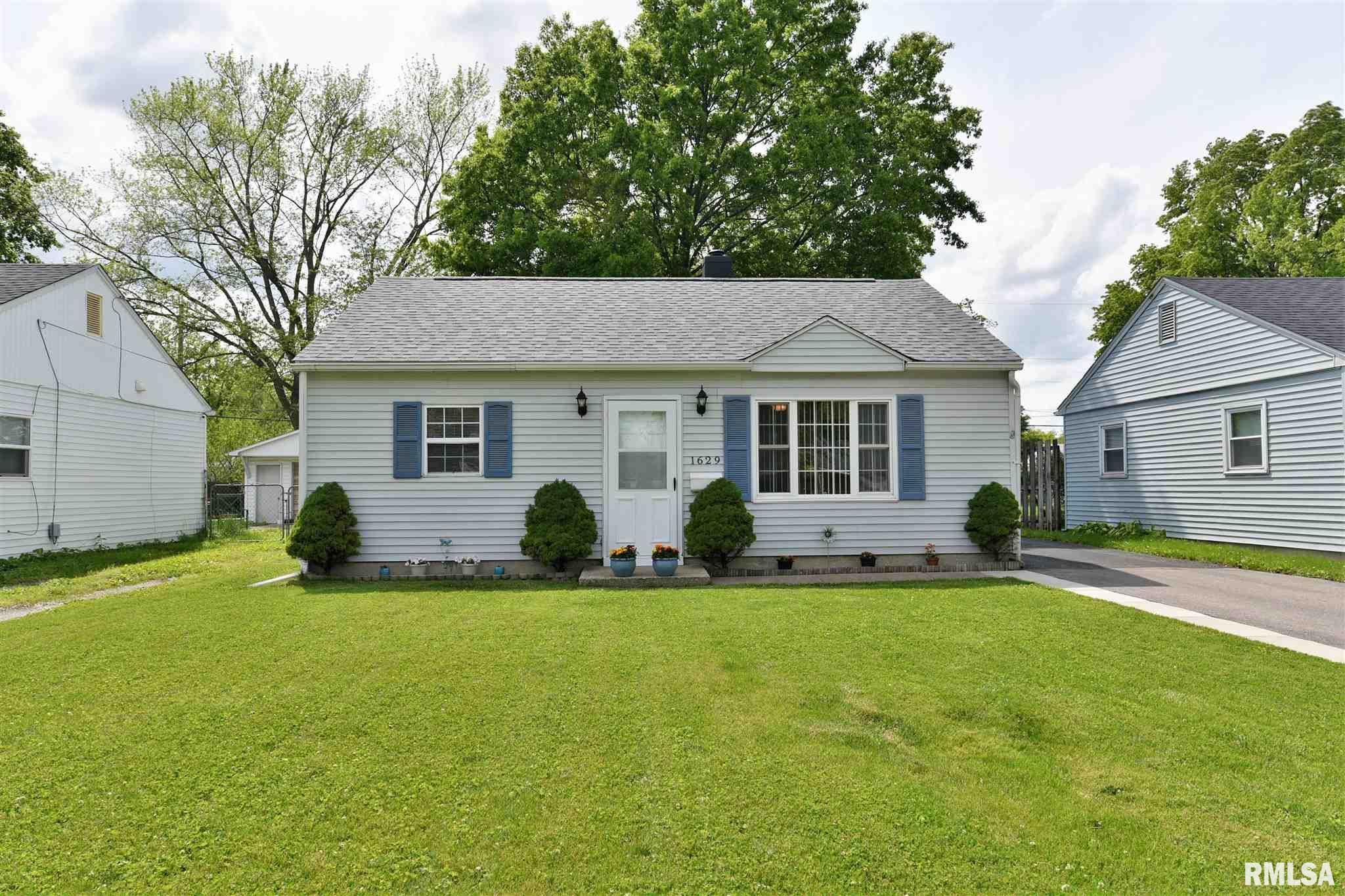 1629 North 20th Street Springfield, IL 62702 - Photo 2 of 22