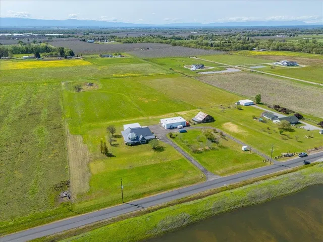 $699,000 | 10735 Shasta Boulevard, Los Molinos, CA 96055