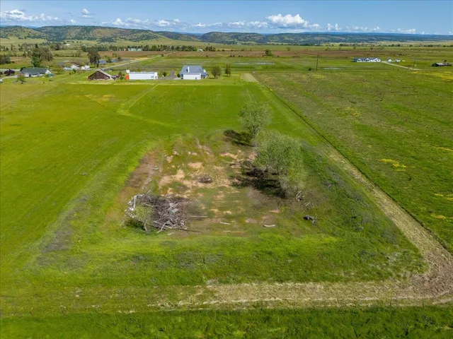 $699,000 | 10735 Shasta Boulevard, Los Molinos, CA 96055