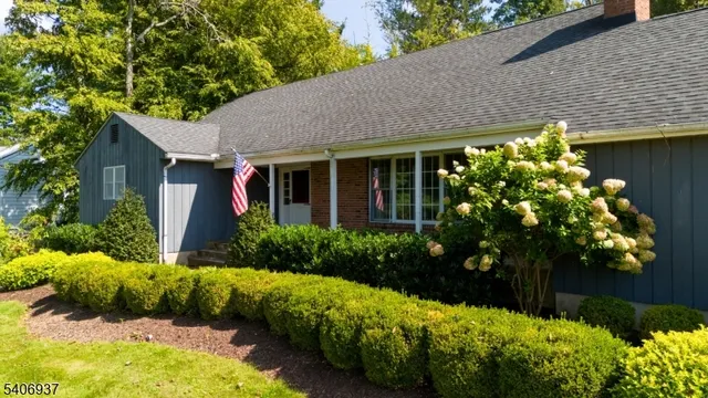 $3,700 | 58 Hawks School House Road, Bloomsbury, NJ 08804