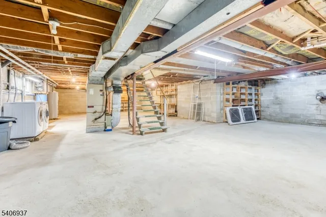 $3,700 | 58 Hawks School House Road, Bloomsbury, NJ 08804