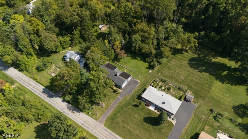 58 Hawks School House Road Bloomsbury, NJ 08804 - Photo 30 of 33