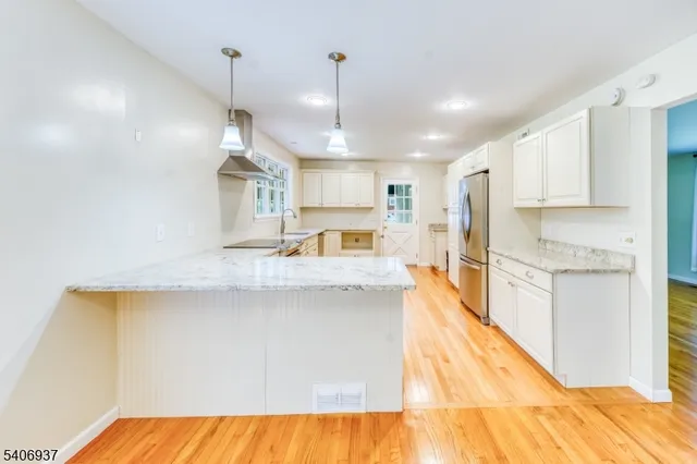 $3,700 | 58 Hawks School House Road, Bloomsbury, NJ 08804