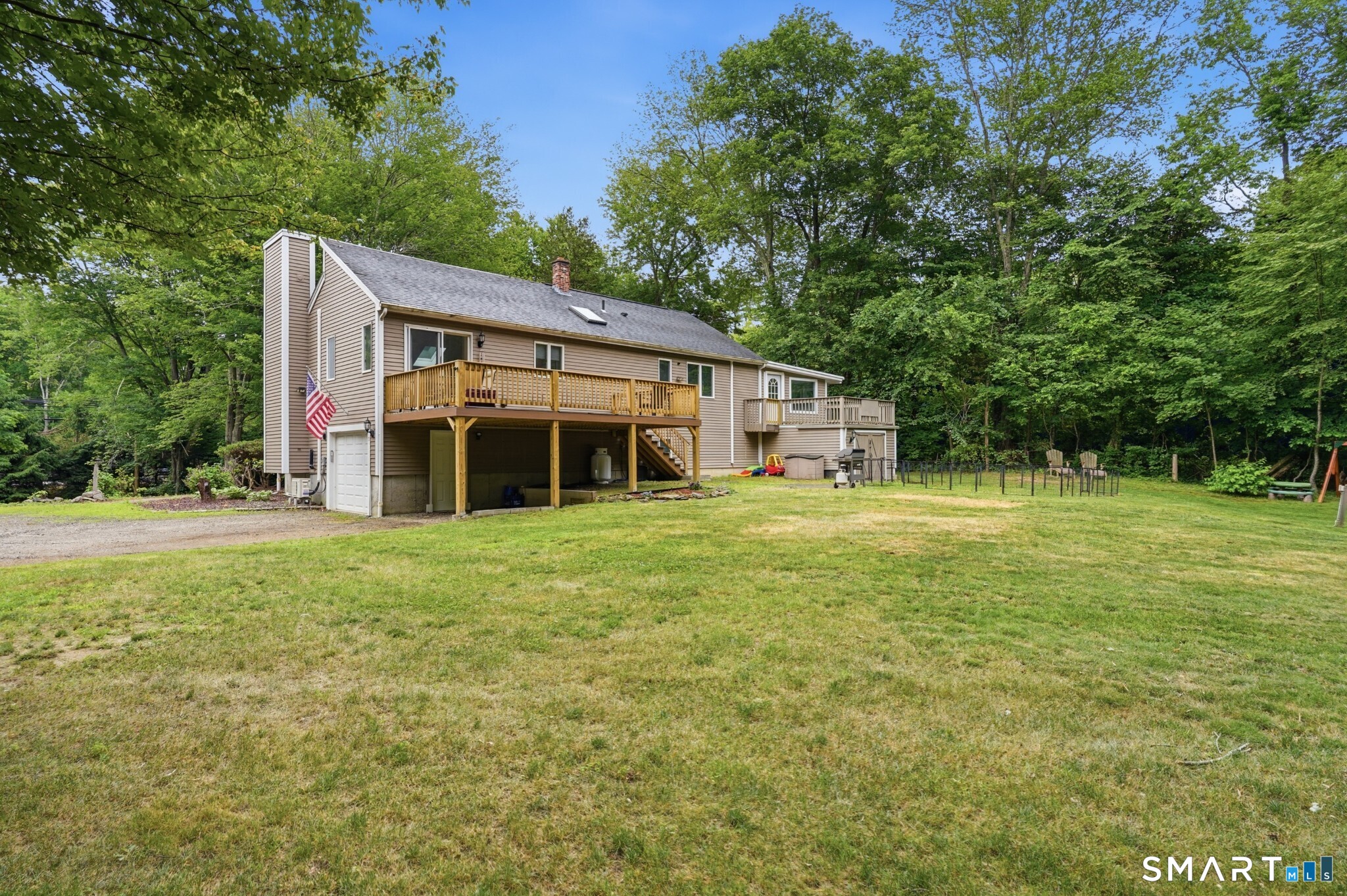 629 Voluntown Road Griswold, CT 06351 - Photo 5 of 39