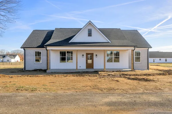 $395,000 | 40 Ellie Court, Mayfield, KY 42066