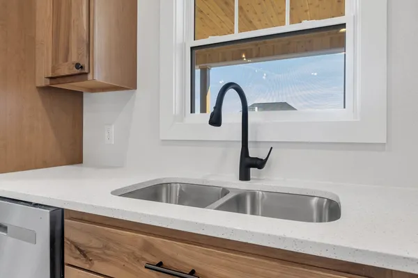 a close view of sink and tap