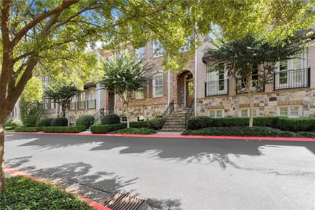 $3,975 | 2317 St Davids Square, Unit 12, Kennesaw, GA 30152