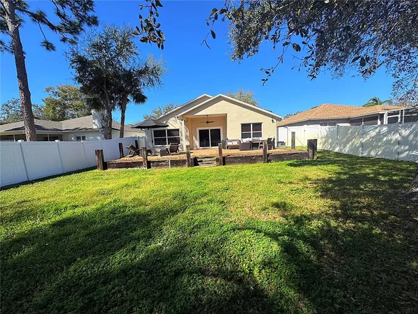 $2,800 | 1467 Watermill Circle, Tarpon Springs, FL 34689