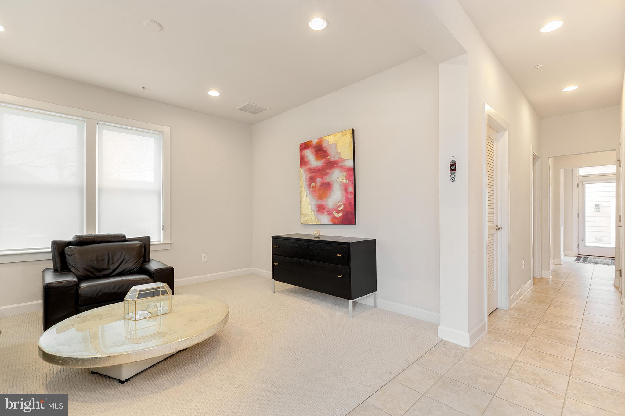 1148 South Glebe Road Arlington, VA 22204 - Photo 4 of 44
