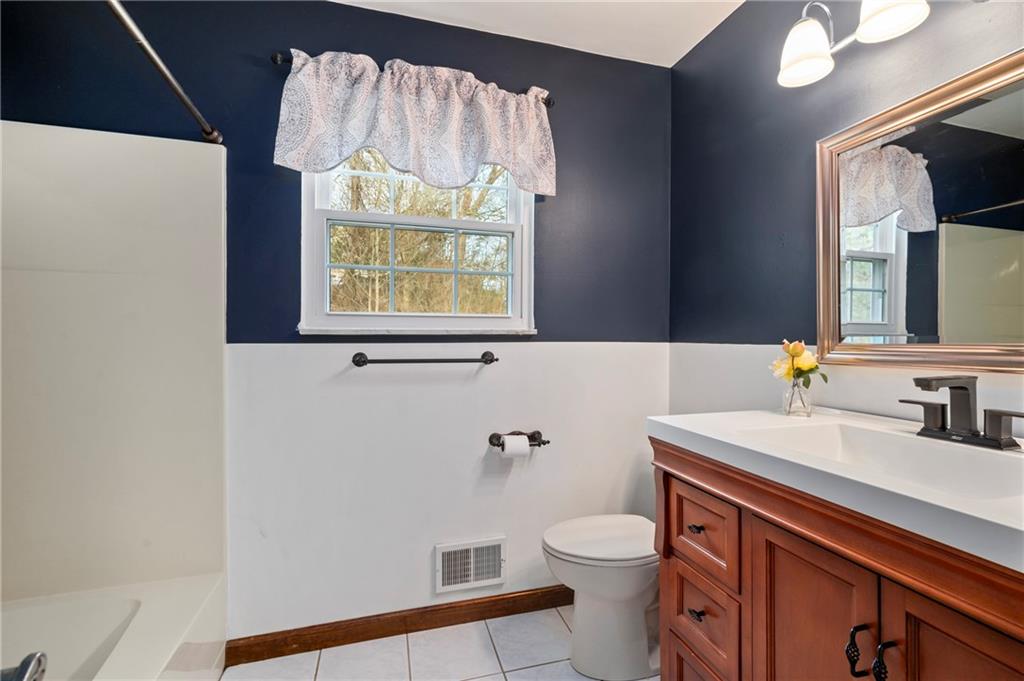 127 Dorseyville Road Pittsburgh, PA 15215 - Photo 23 of 33 Gallery Image 23