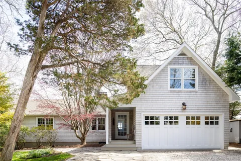 $2,200,000 | 255 South View Drive, Orient, NY 11957
