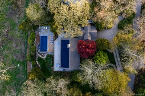 $2,200,000 | 255 South View Drive, Orient, NY 11957