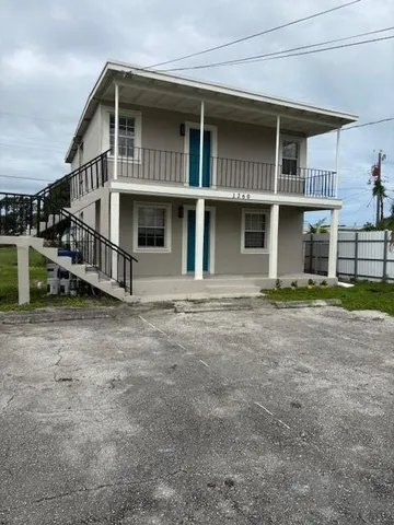 $1,800 | 1260 Dr Martin Luther King Jr Boulevard, Riviera Beach, FL 33404