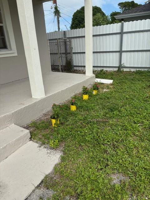 1260 Dr Martin Luther King Jr Boulevard Riviera Beach, FL 33404 - Photo 15 of 15