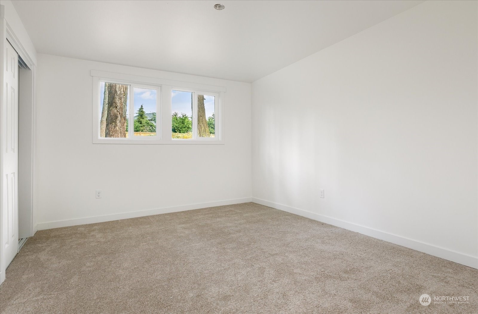 1096 View Ridge Drive Oak Harbor, WA 98277 - Photo 17 of 27 Gallery Image 17