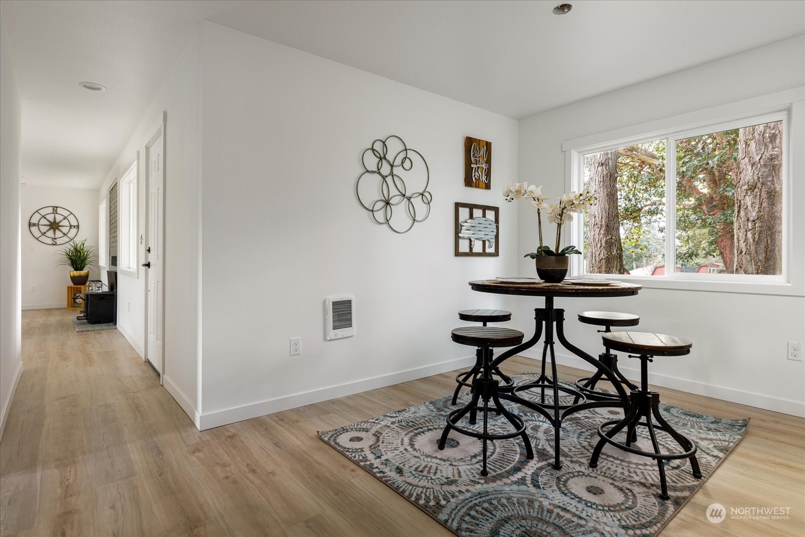 1096 View Ridge Drive Oak Harbor, WA 98277 - Photo 9 of 27 Gallery Image 9