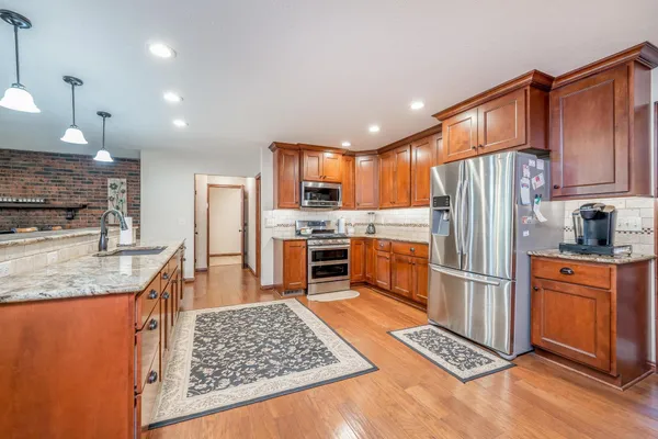 $600,000 | 15568 Southwest 160th Street, Rose Hill, KS 67133