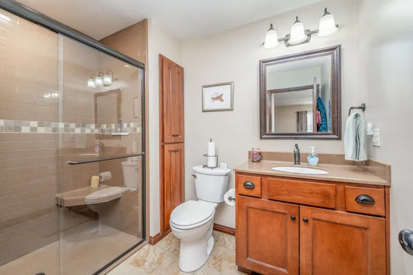 $600,000 | 15568 Southwest 160th Street, Rose Hill, KS 67133