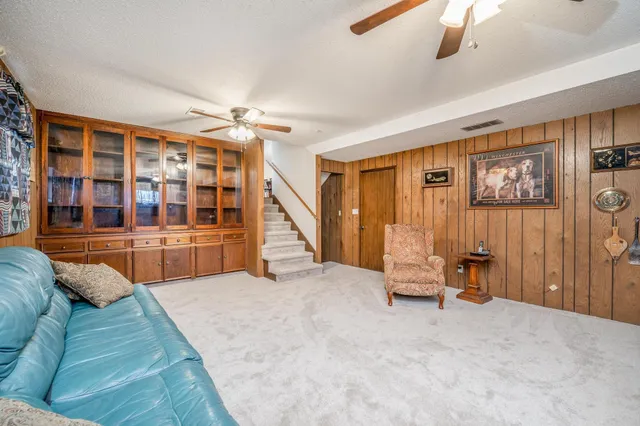 $600,000 | 15568 Southwest 160th Street, Rose Hill, KS 67133