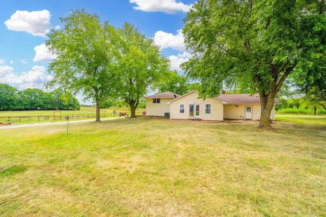 $600,000 | 15568 Southwest 160th Street, Rose Hill, KS 67133