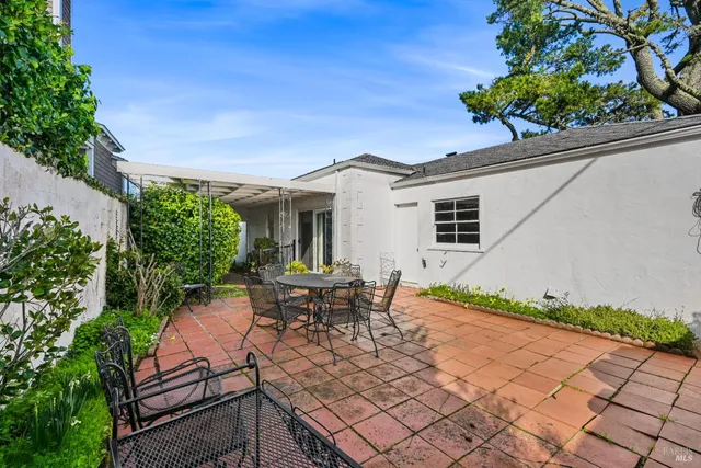 $1,799,000 | 102 Cloud View Road, Sausalito, CA 94965