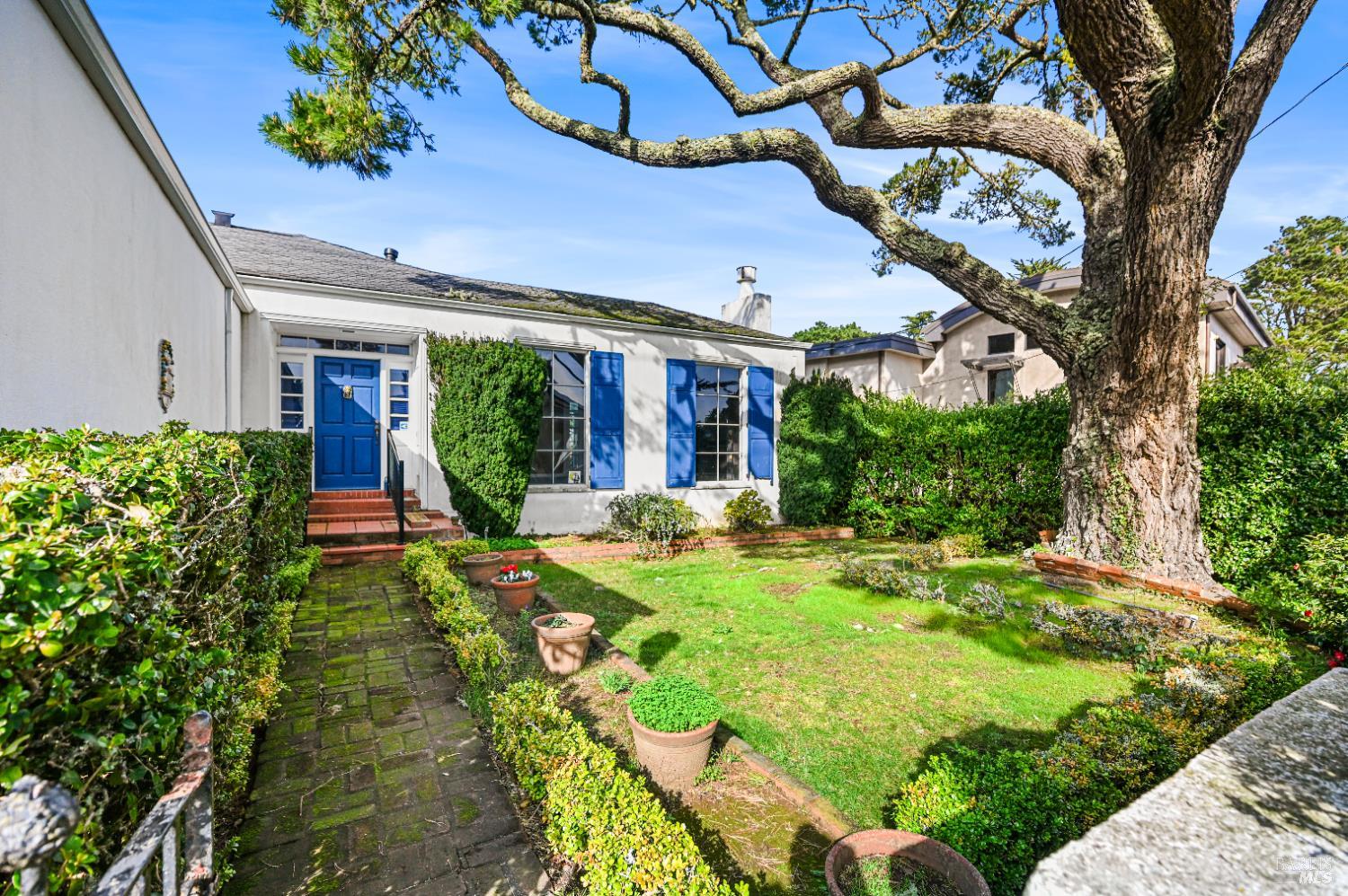 102 Cloud View Road Sausalito, CA 94965 - Photo 4 of 51