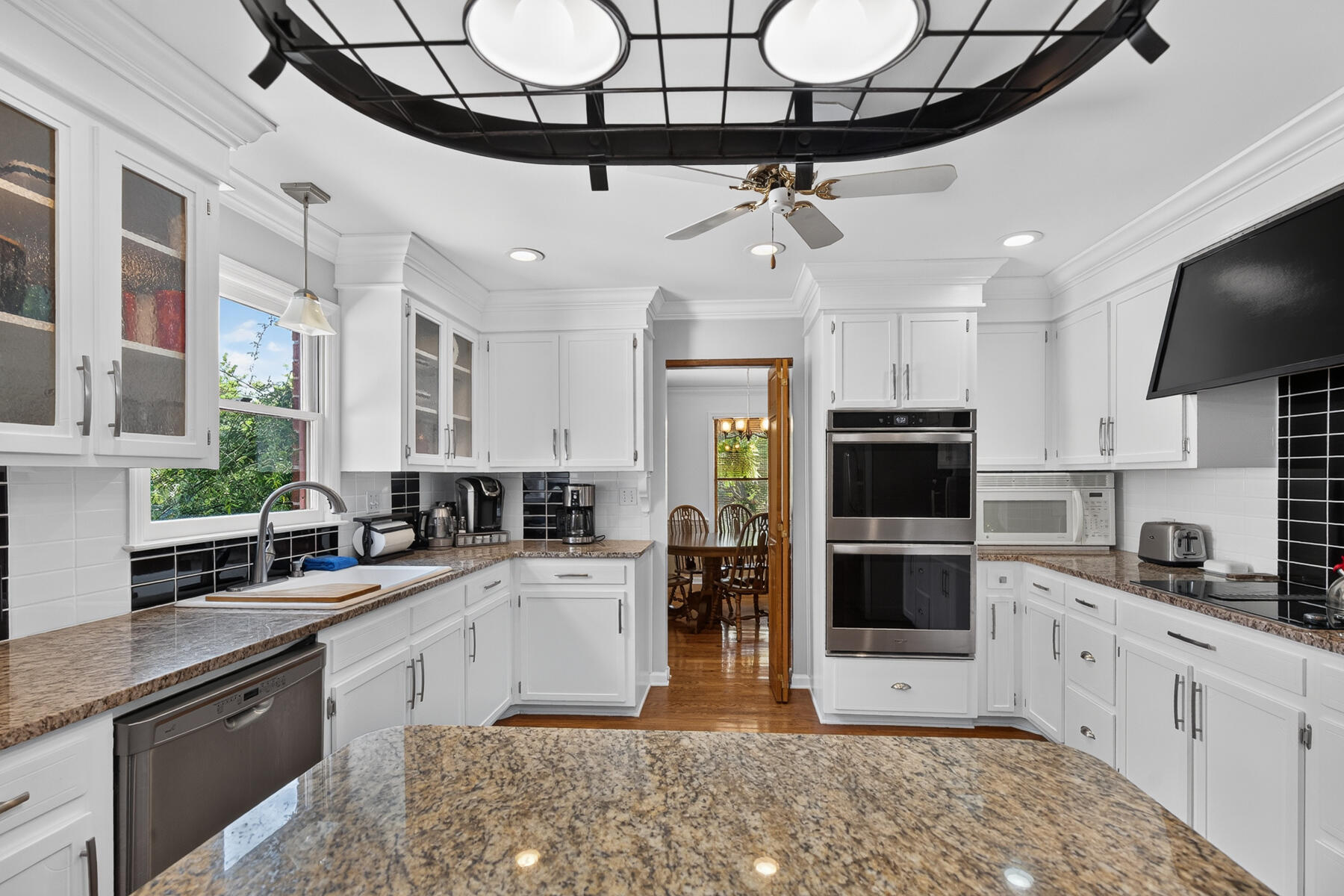 800 Milldenhall Road Mount Pleasant, SC 29464 - Photo 17 of 51