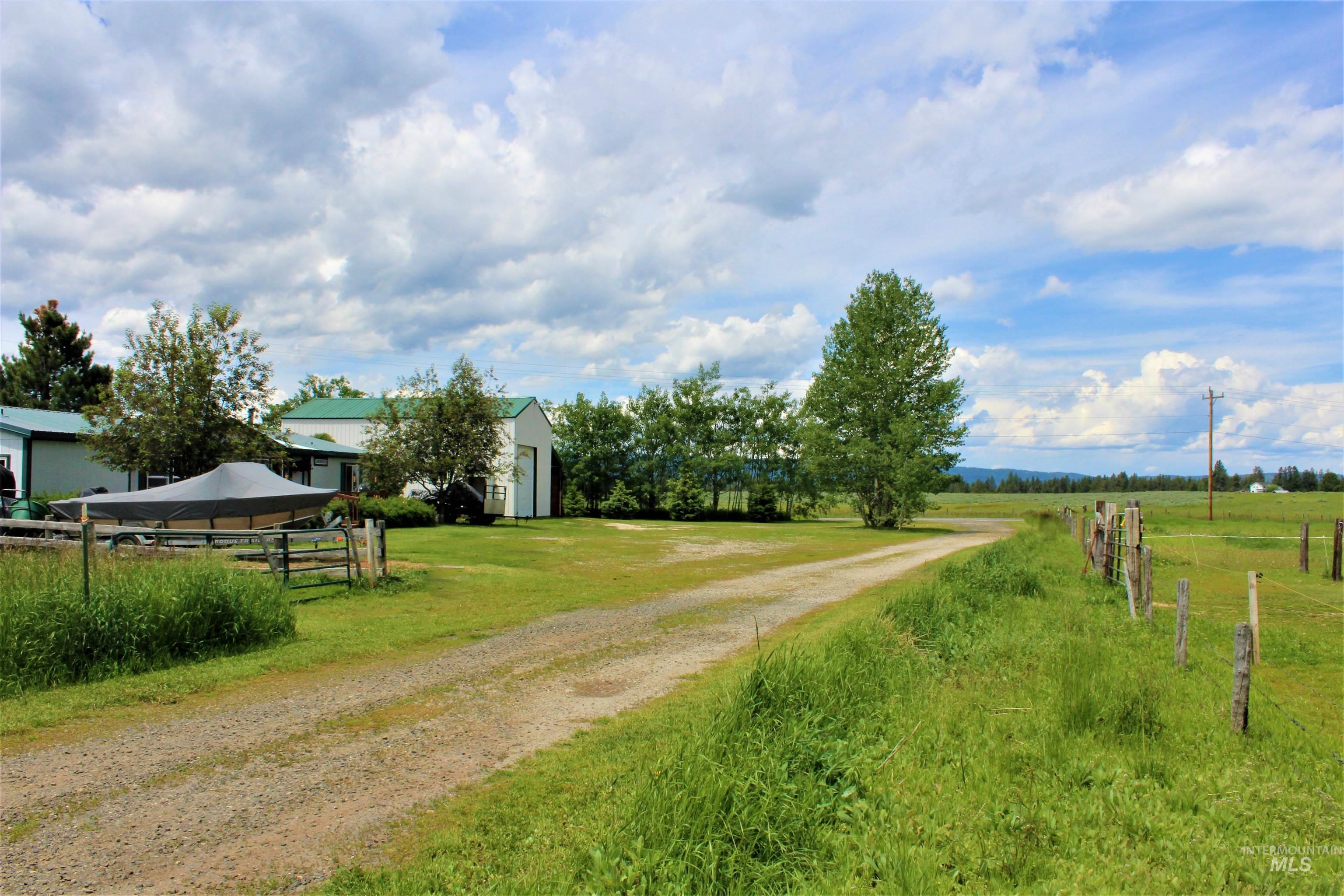 13576 Farm To Market Road McCall, ID 83638 - Photo 11 of 24 Gallery Image 11
