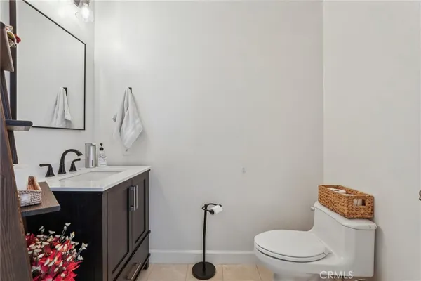 $1,850,000 | 1 Longbourn Aisle, Irvine, CA 92603