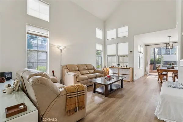 $1,850,000 | 1 Longbourn Aisle, Irvine, CA 92603