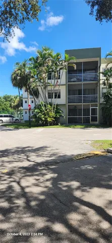 a view of an entryway