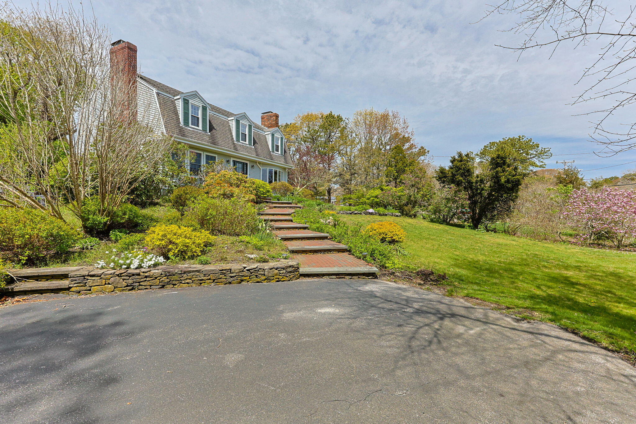 1120 Shore Road Pocasset, MA 02559 - Photo 12 of 93 2-web-or-mls-1120-shore-rd