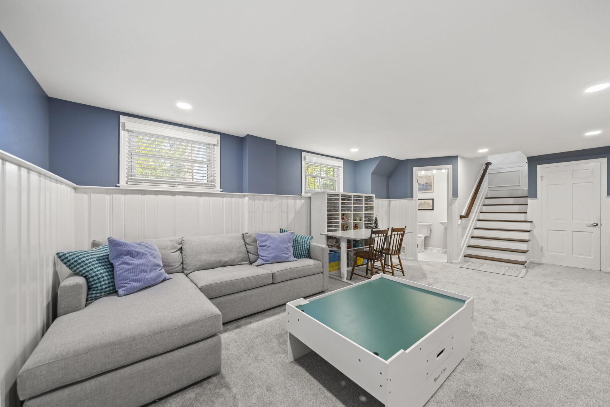 1561 Kirkley Road Columbus, OH 43221 - Photo 35 of 92 Recreation Room