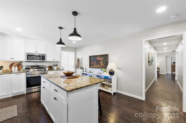 $369,900 | 411 South Battleground Avenue, Kings Mountain, NC 28086