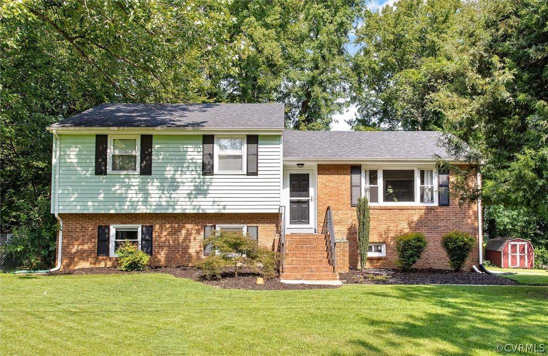 3012 Elmbrook Road Henrico, VA 23228 - Photo 1 of 32 Exterior front of home