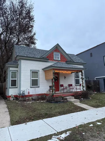 $295,000 | 206 West Main Avenue, Chewelah, WA 99109