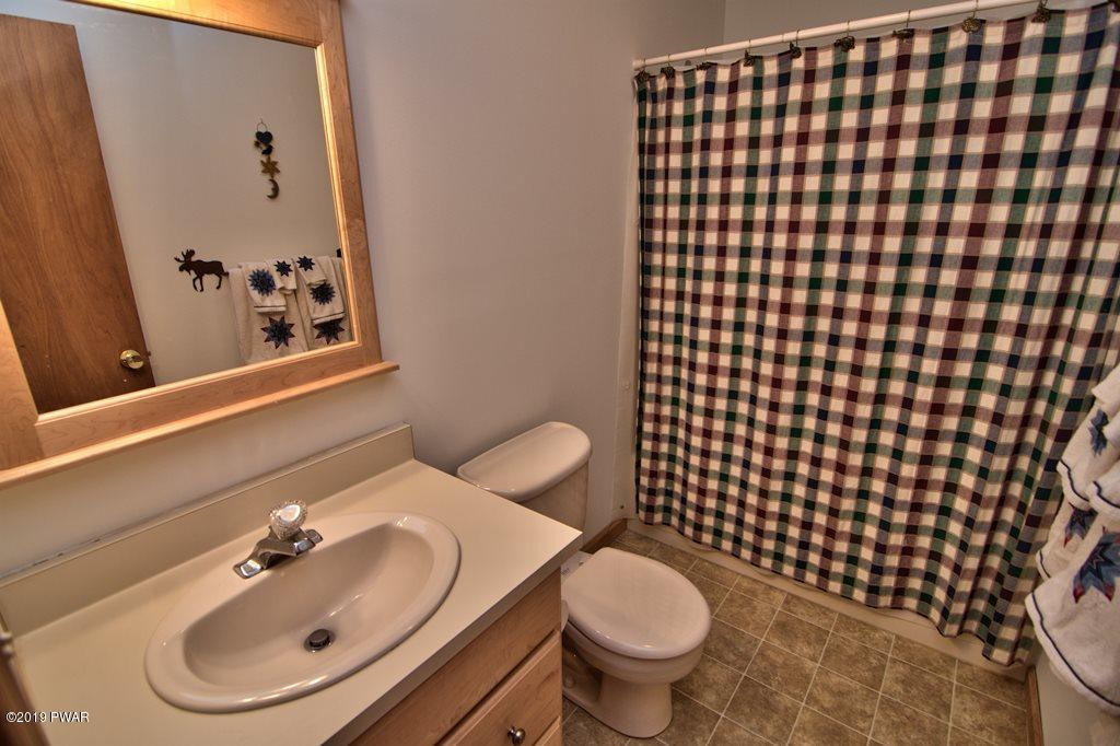 4338 Wedge Road Lake Ariel, PA 18436 - Photo 27 of 91