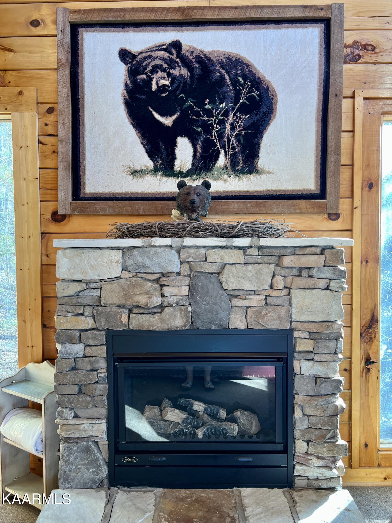 4530 Stackstone Road Sevierville, TN 37862 - Photo 4 of 32 20230412_125612911_iOS
