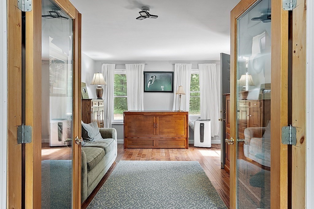 252 Brooks Station Road Princeton, MA 01541 - Photo 17 of 41