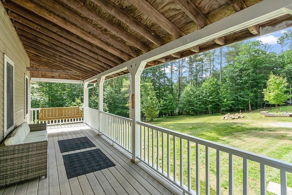 252 Brooks Station Road Princeton, MA 01541 - Photo 4 of 41
