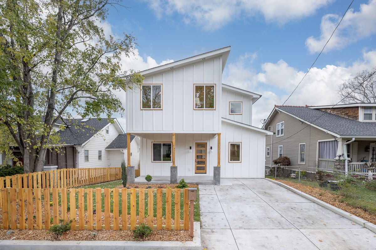 1202 Lischey Avenue Nashville, TN 37207 - Photo 1 of 63