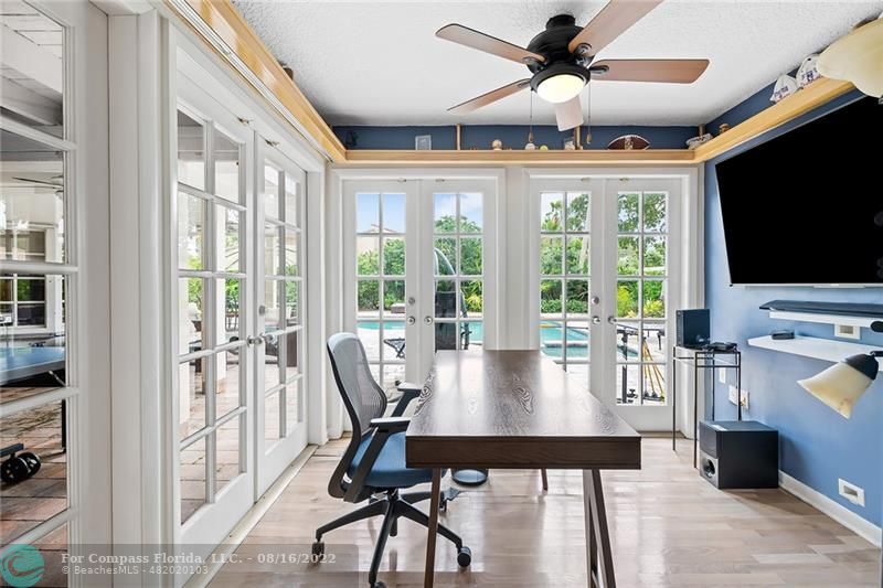 3401 North 31st Terrace Hollywood, FL 33021 - Photo 27 of 35 a view of a dining room with furniture window and wooden floor