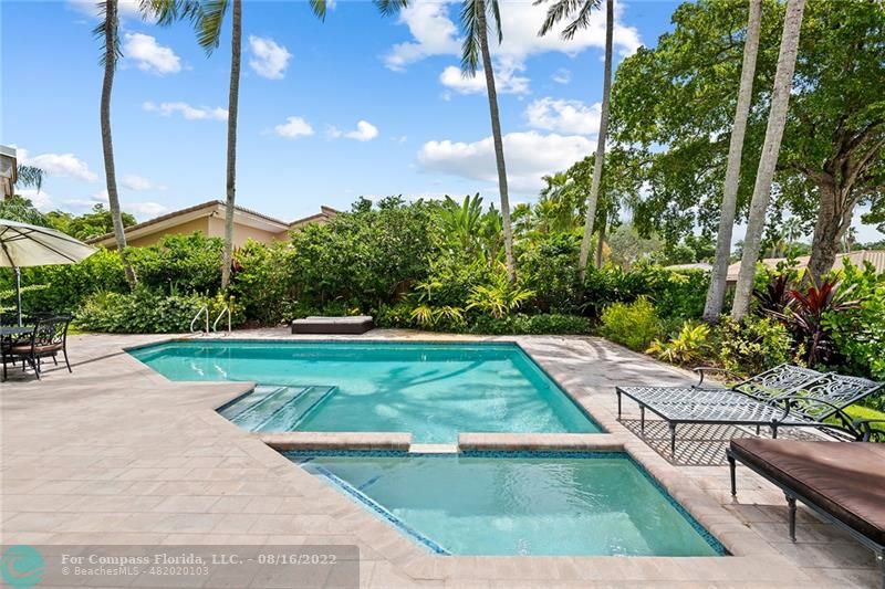 3401 North 31st Terrace Hollywood, FL 33021 - Photo 3 of 35