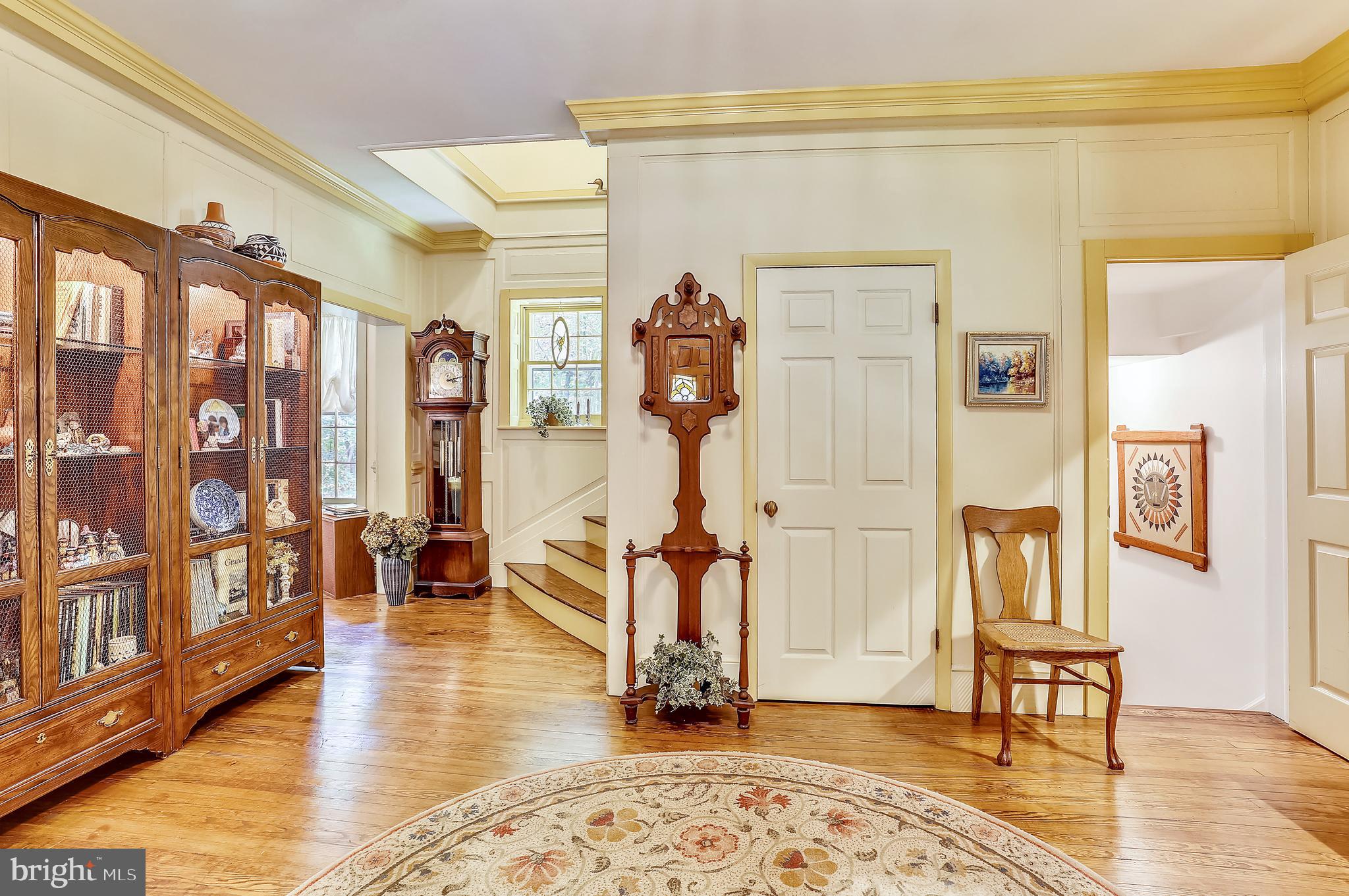 1895 German Chapel Road Prince Frederick, MD 20678 - Photo 15 of 90 Foyer - with stairways to access UL and LL.