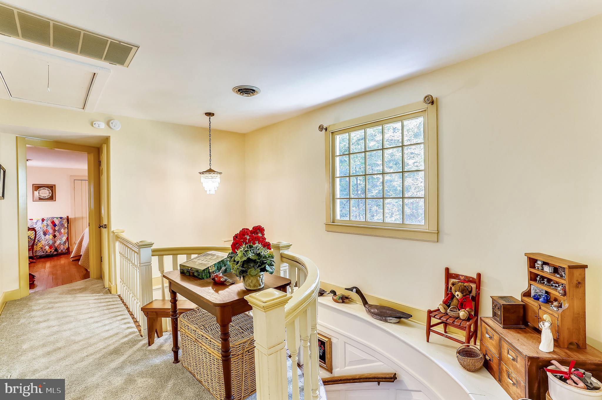 1895 German Chapel Road Prince Frederick, MD 20678 - Photo 35 of 90 Upper level Hallway....