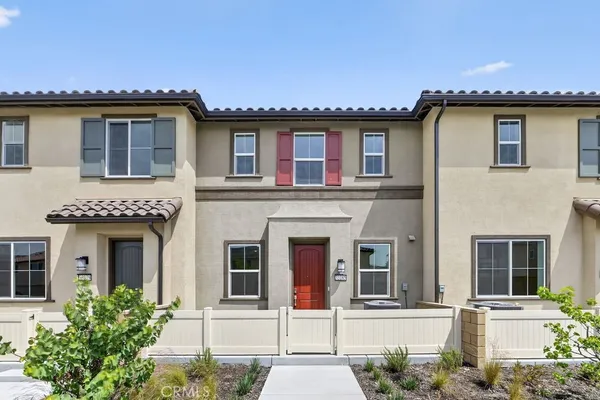$439,990 | 33185 Opal Glass Drive, Winchester, CA 92596