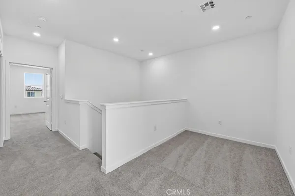 $439,990 | 33185 Opal Glass Drive, Winchester, CA 92596