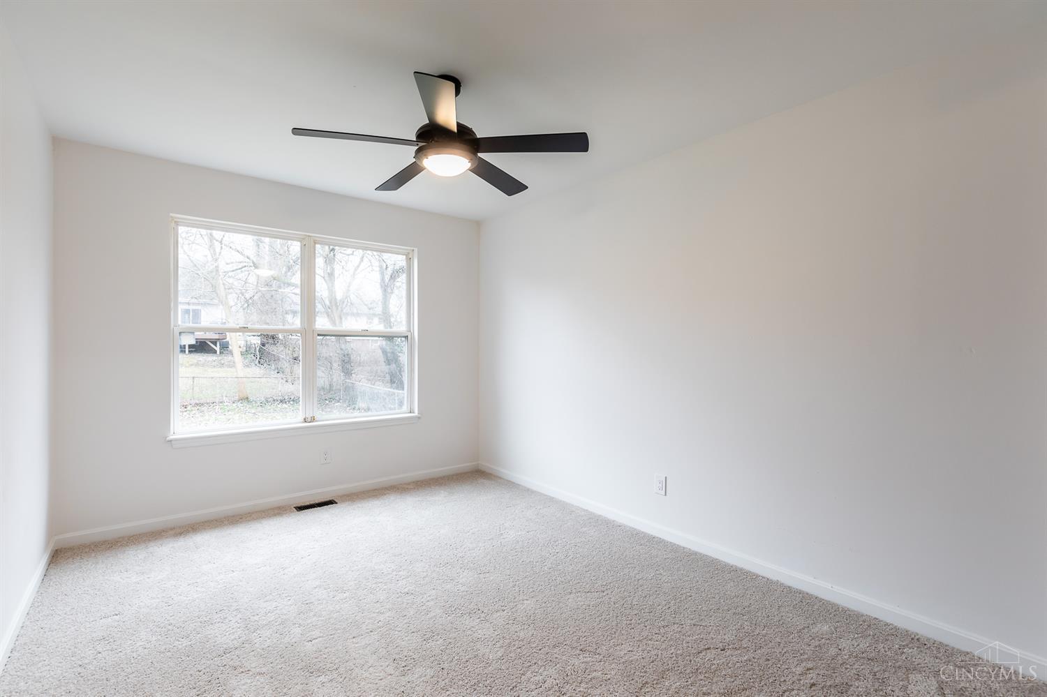 6615 Roe Street Cincinnati, OH 45227 - Photo 15 of 41 Gallery Image 15