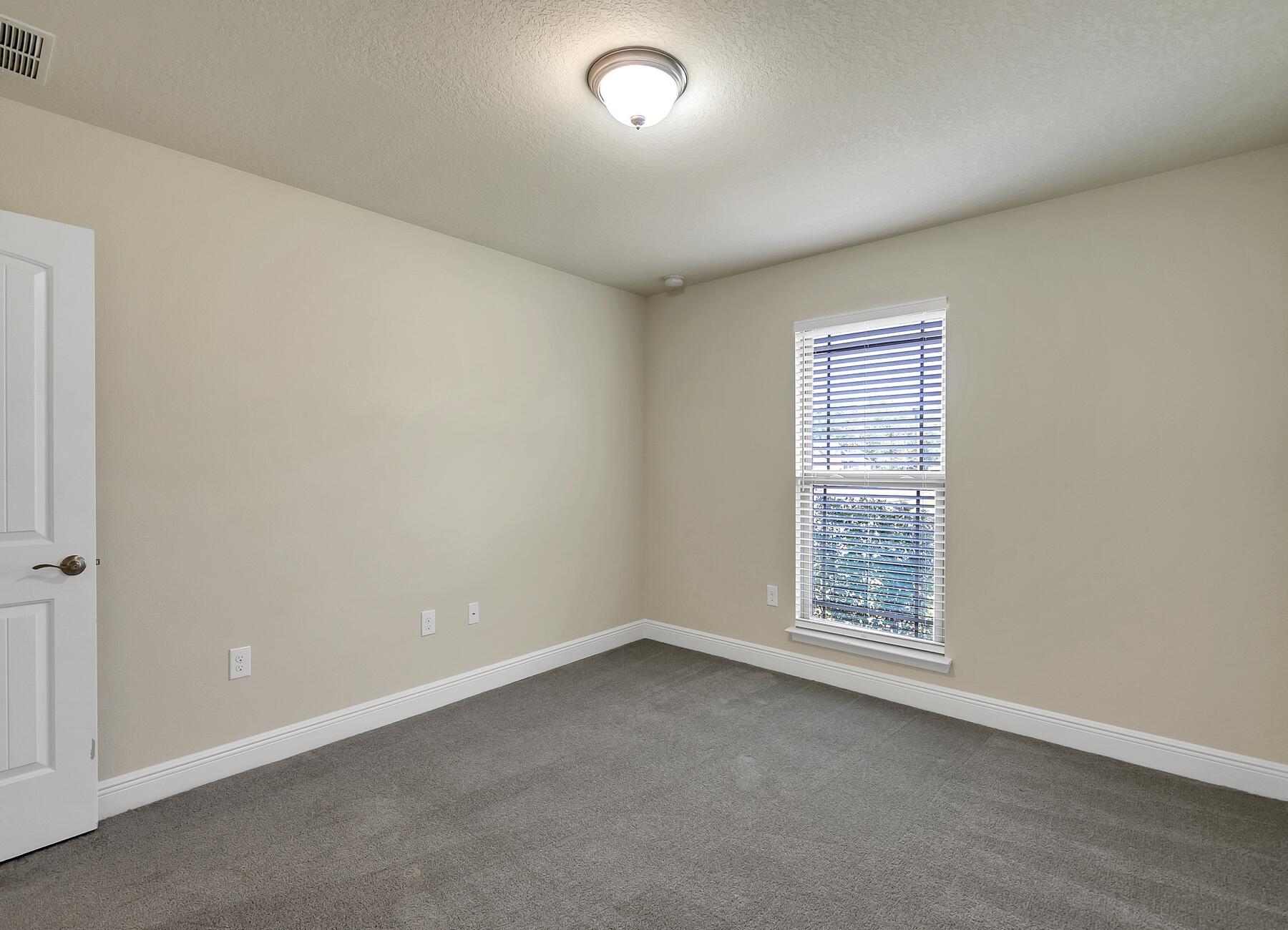 3639 Ranch Drive Crestview, FL 32539 - Photo 61 of 84 an empty room with a window