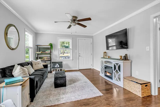 $182,000 | 613 East Florida Street, Clinton, SC 29325